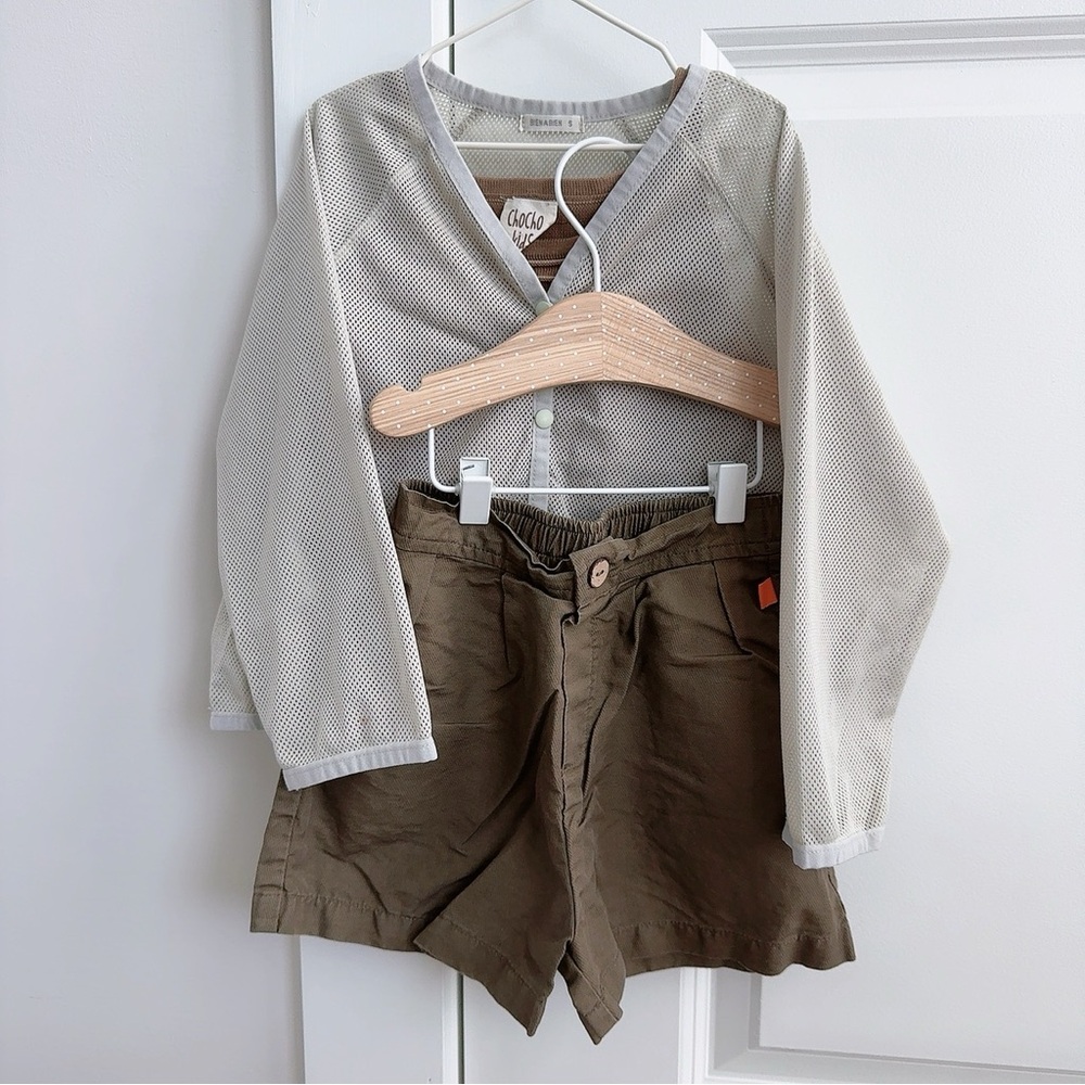 Gray Mesh Cardigan and Brown Shorts Set